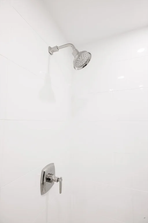 2 bed, 1 bath apartment for rent at 366 W 2nd St Unit 1, South Boston — photo 13 of 20