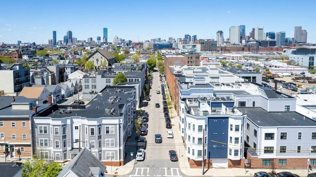 2 bed, 1 bath apartment for rent at 366 W 2nd St Unit 1, South Boston — photo 19 of 20