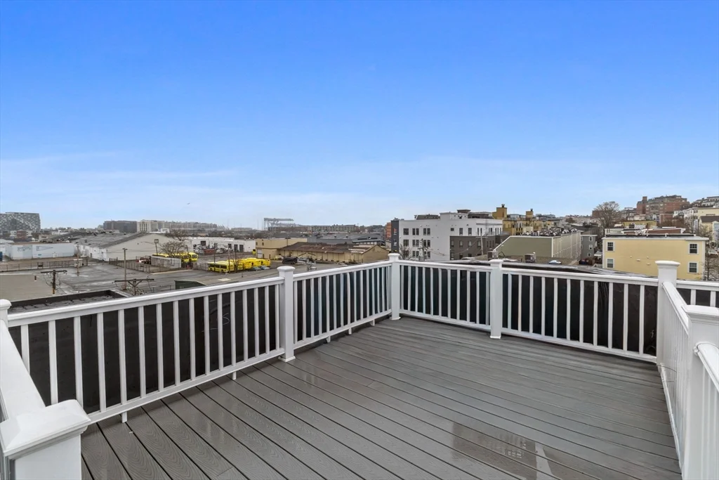 2 bed, 1 bath apartment for rent at 366 W 2nd St Unit 3, South Boston — photo 10 of 11