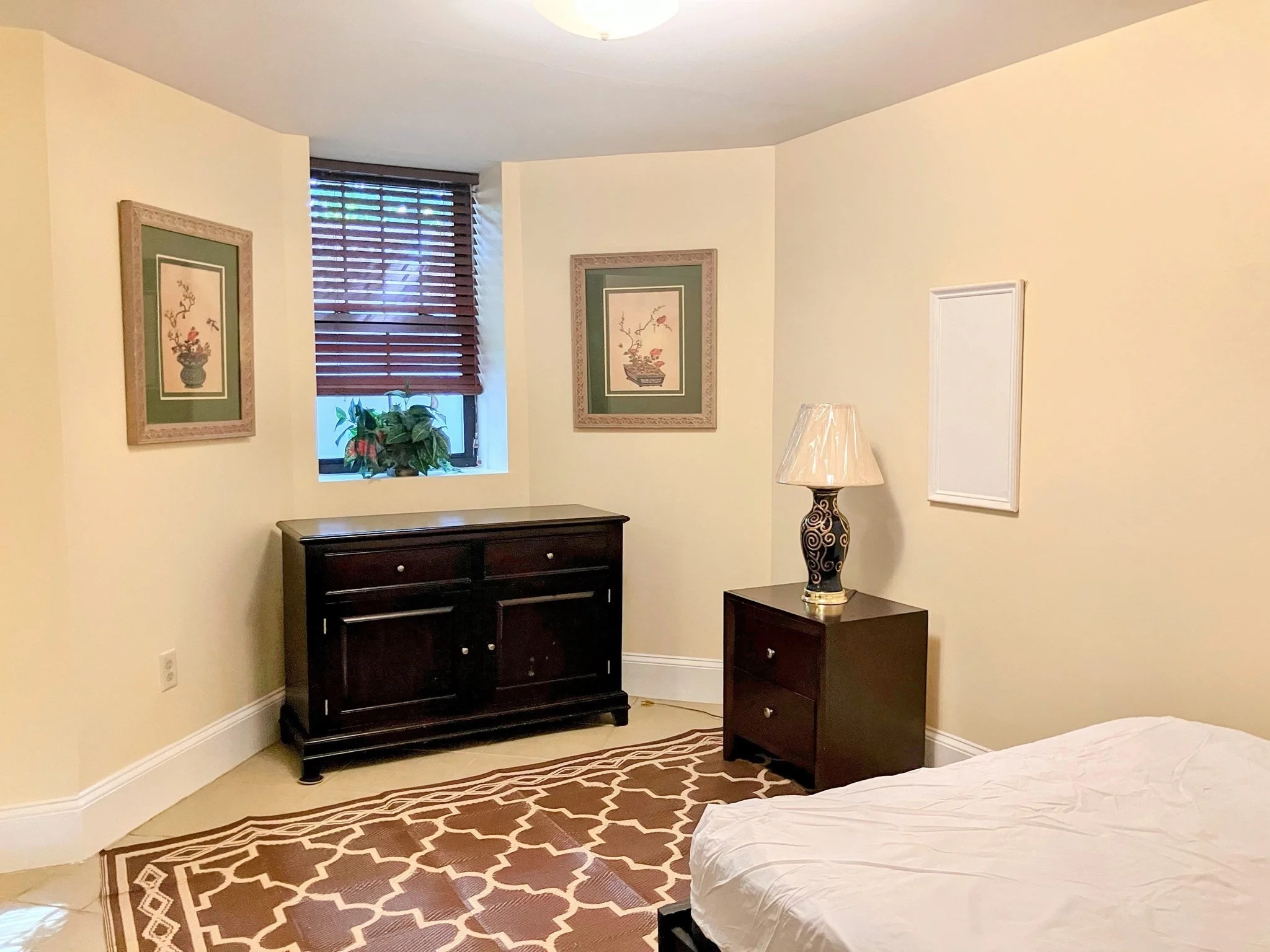 1 bed, 1 bath apartment for rent at 366 Walnut Ave Unit G, Roxbury — photo 7 of 9