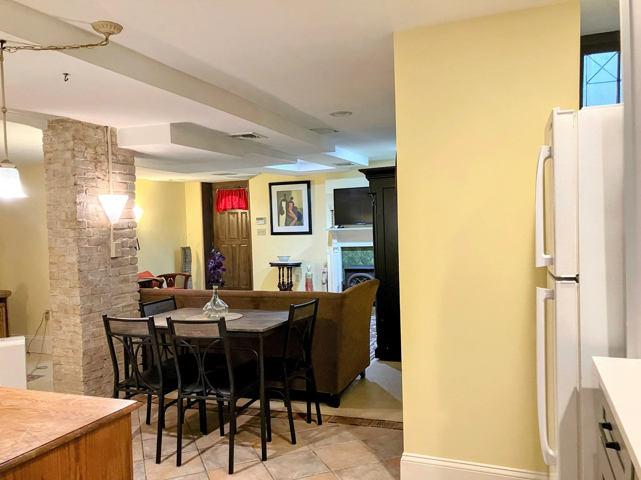 1 bed, 1 bath apartment for rent at 366 Walnut Ave Unit G, Roxbury — photo 4 of 9