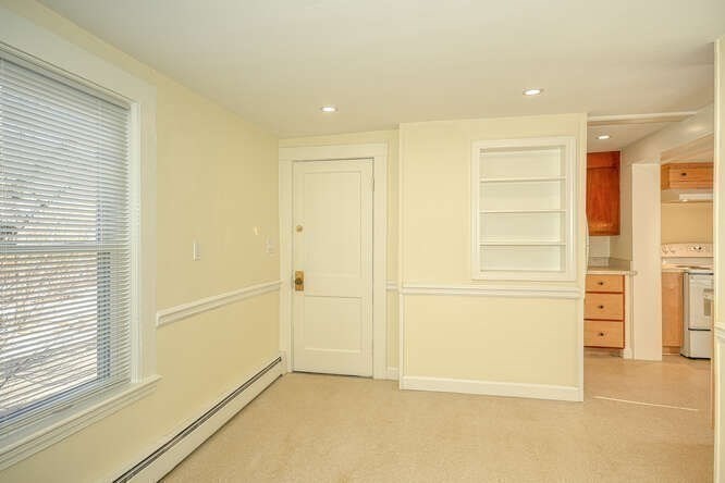 2 bed, 1 bath apartment for rent at 367 Bishop St Unit 2, Framingham — photo 4 of 9