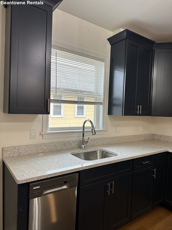 2 bed, 1 bath apartment for rent at 367 Concord Ave Unit 2, North Cambridge — photo 2 of 7