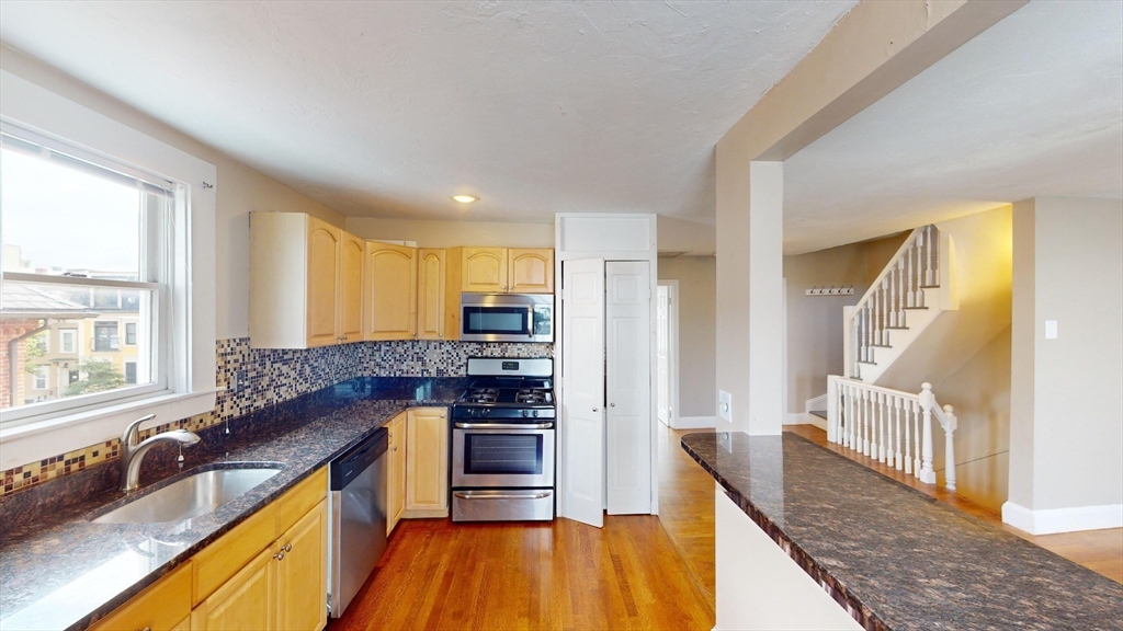 2 bed, 1 bath apartment for rent at 367 Dorchester Ave Unit 3, South Boston