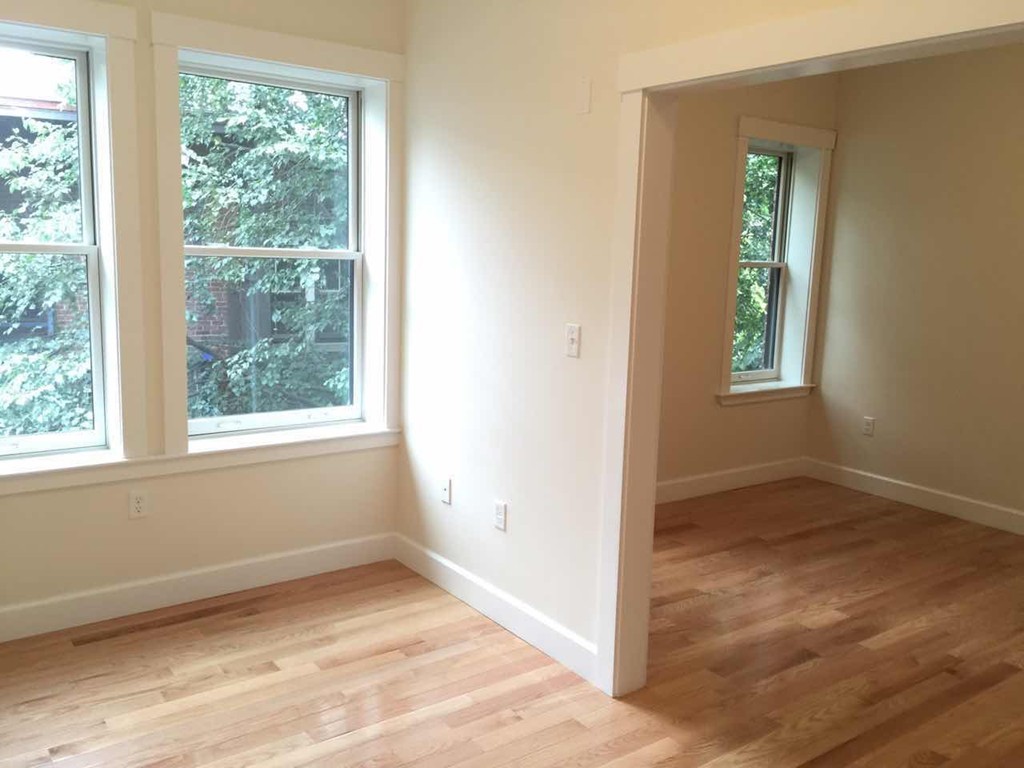 4 bed, 3.5 bath apartment for rent at 367 Harvard St Unit 6, Mid-Cambridge — photo 5 of 11