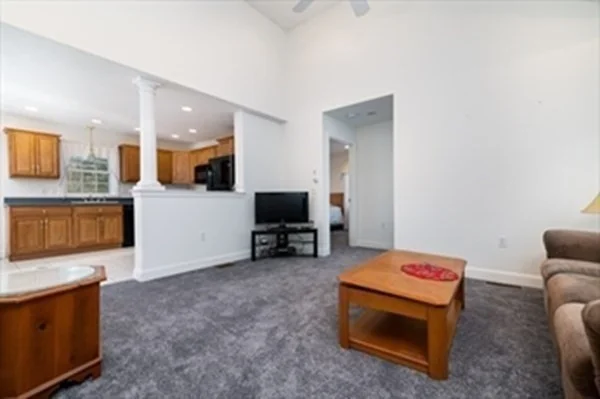 1 bed, 1 bath apartment for rent at 367 Rockland St Unit 1, Abington — photo 12 of 26