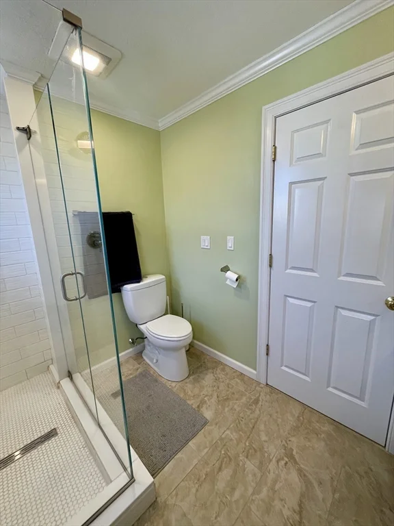 5 bed, 2 bath apartment for rent at 368 Boylston St Unit A, Chestnut Hill — photo 23 of 39