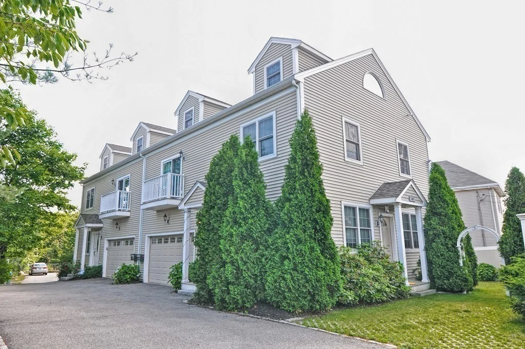 5 bed, 2 bath apartment for rent at 368 Boylston St Unit A, Chestnut Hill — photo 35 of 39