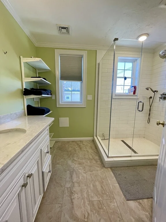 5 bed, 2 bath apartment for rent at 368 Boylston St Unit A, Chestnut Hill — photo 22 of 39