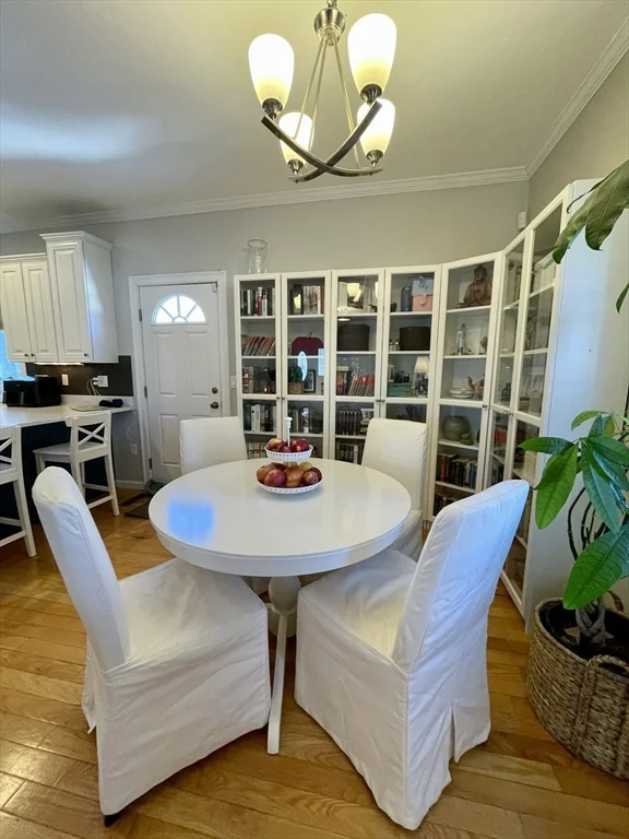 5 bed, 2 bath apartment for rent at 368 Boylston St Unit A, Chestnut Hill — photo 10 of 39