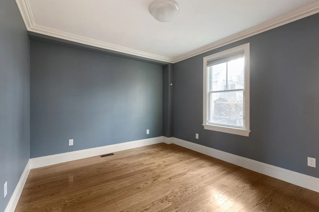 3 bed, 2 bath apartment for rent at 368 Concord Ave Unit 1, West Cambridge — photo 12 of 18