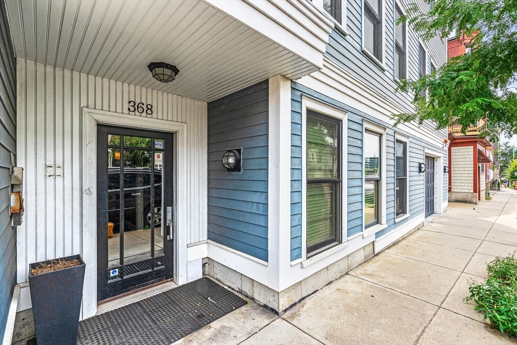 2 bed, 1 bath apartment for rent at 368 Dorchester St Unit 2, South Boston — photo 14 of 15