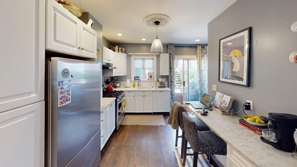 2 bed, 2.5 bath apartment for rent at 368 East 8th St Unit 1, South Boston — photo 12 of 12