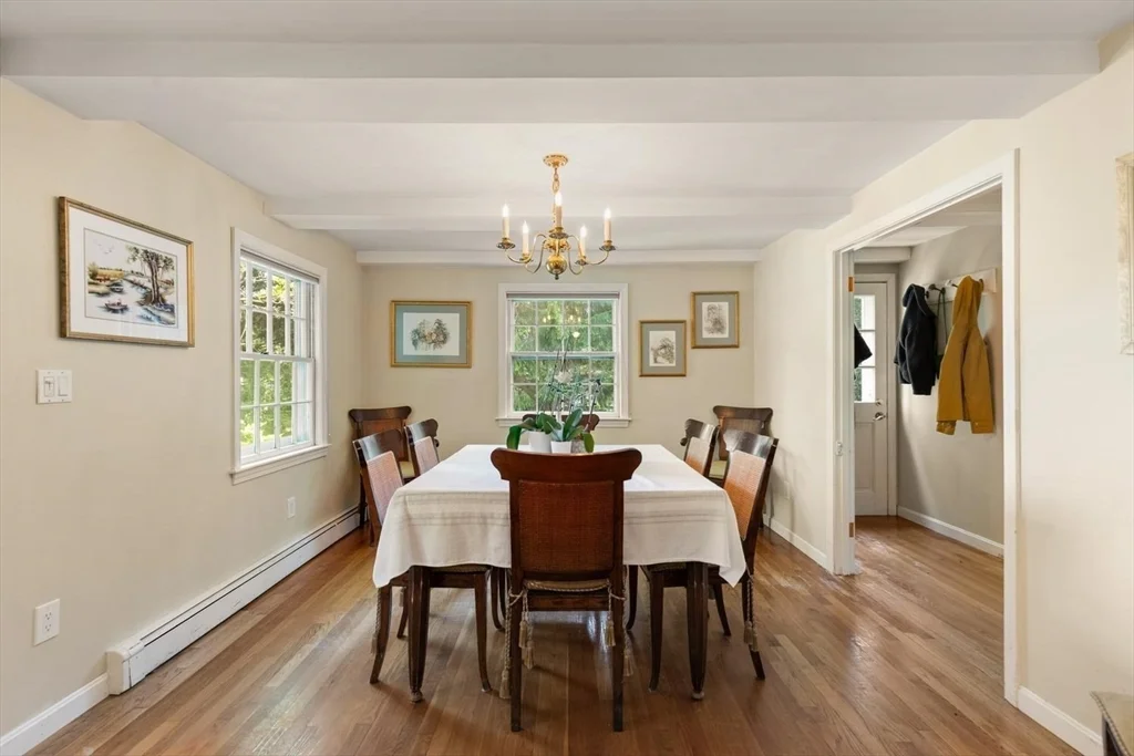 4 bed, 2 bath apartment for rent at 368 Main St, Lynnfield — photo 11 of 42