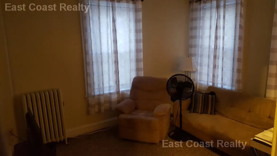 1 bed, 1 bath apartment for rent at 368 Riverway Unit 12, Mission Hill — photo 2 of 13