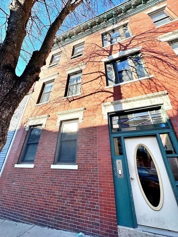 1 bed, 1 bath apartment for rent at 368 Sumner St Unit 8, East Boston — photo 14 of 15