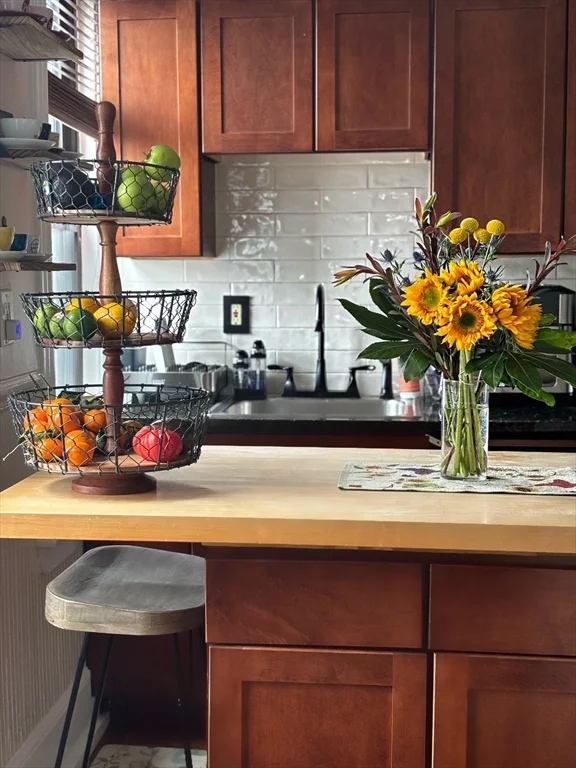 2 bed, 1 bath apartment for rent at 368 Sumner St Unit 9, East Boston — photo 5 of 9