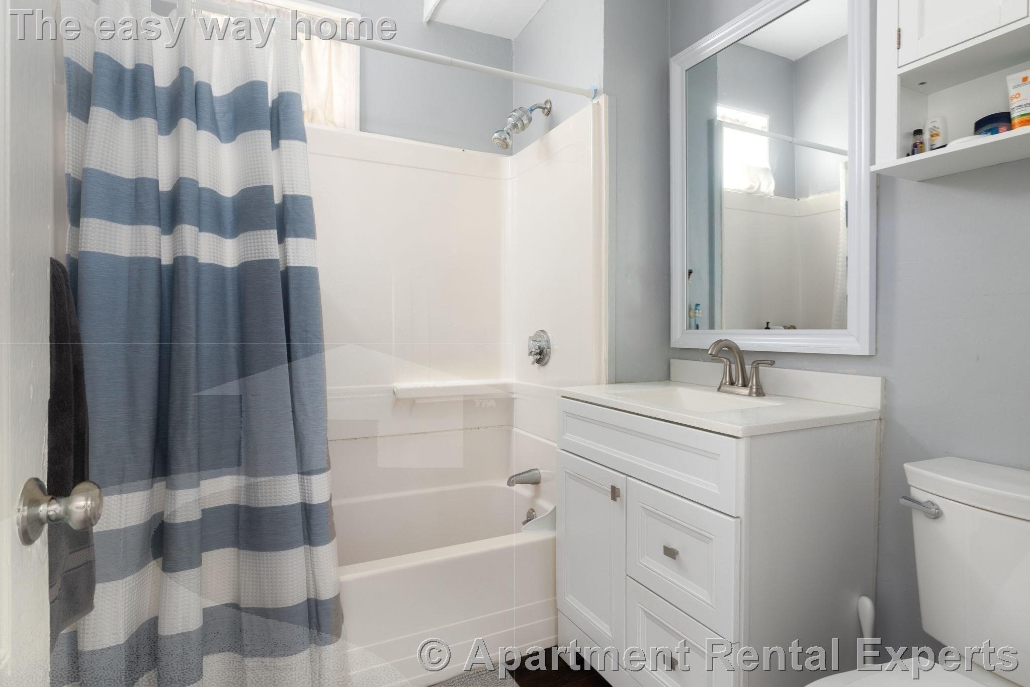 3 bed, 1 bath apartment for rent at 368 Washington St, Central Square — photo 6 of 9