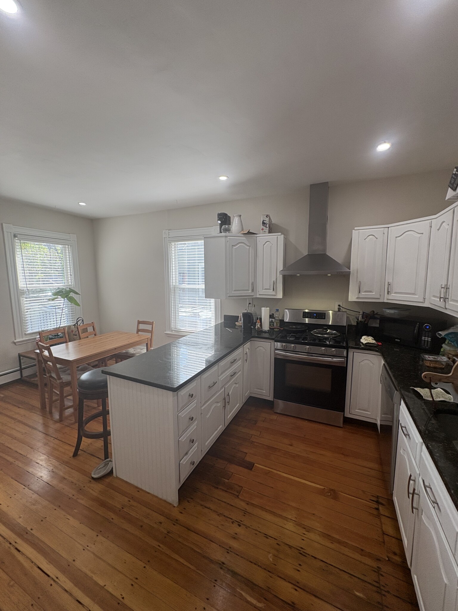2 bed, 1 bath apartment for rent at 368 Washington St Unit 1, The Port — photo 1 of 18