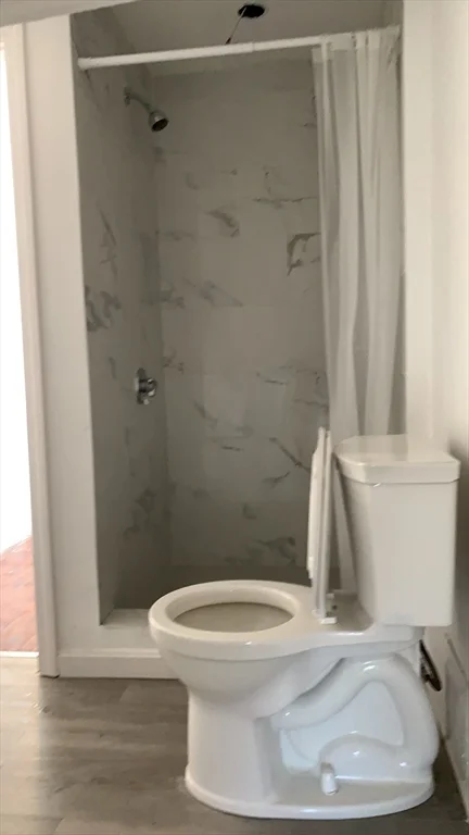 4 bed, 2 bath apartment for rent at 369 Prospect St Unit 2, Wellington-Harrington — photo 5 of 16
