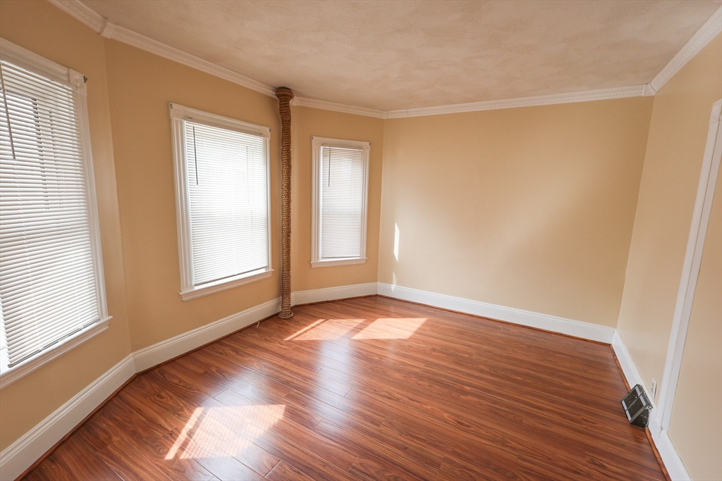 2 bed, 1 bath apartment for rent at 369 Savin Hill Ave Unit 1, Dorchester — photo 16 of 19