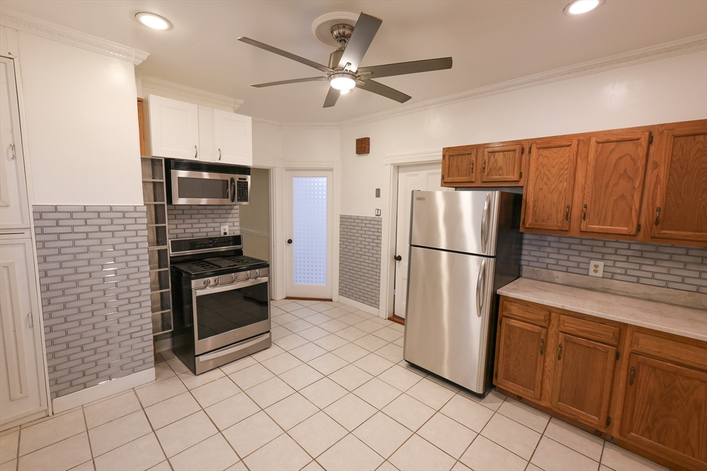 2 bed, 1 bath apartment for rent at 369 Savin Hill Ave Unit 1, Dorchester — photo 1 of 19