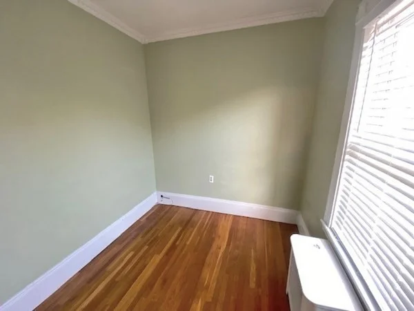 2 bed, 1 bath apartment for rent at 369 Savin Hill Ave Unit 2, Dorchester — photo 19 of 19