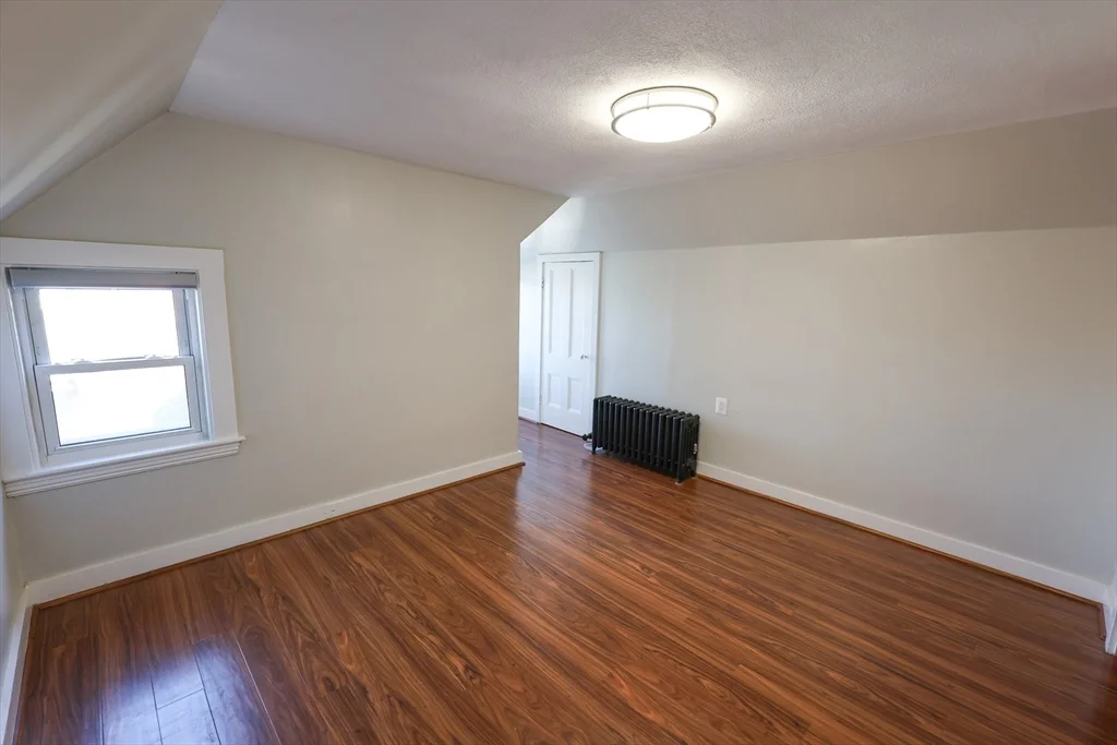 1 bed, 1 bath apartment for rent at 369 Savin Hill Ave Unit 3, Dorchester — photo 16 of 16