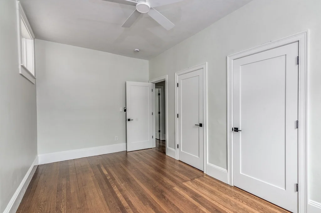 2 bed, 1 bath apartment for rent at 369 Tappan Unit 6, Beaconsfield — photo 7 of 10