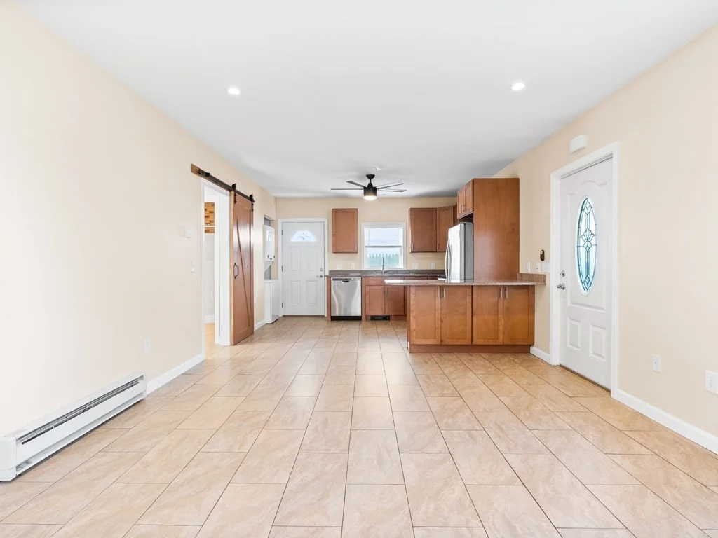 1 bed, 1 bath apartment for rent at 36C Redgate Unit C, Attleboro — photo 9 of 15