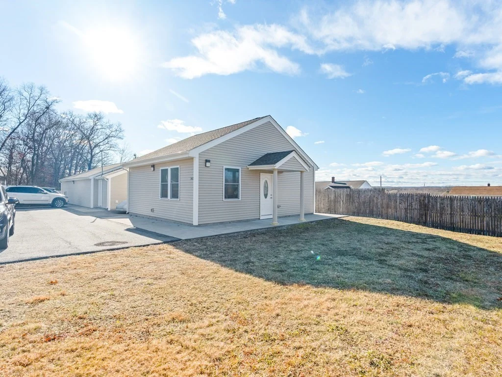 1 bed, 1 bath apartment for rent at 36C Redgate Unit C, Attleboro — photo 3 of 15