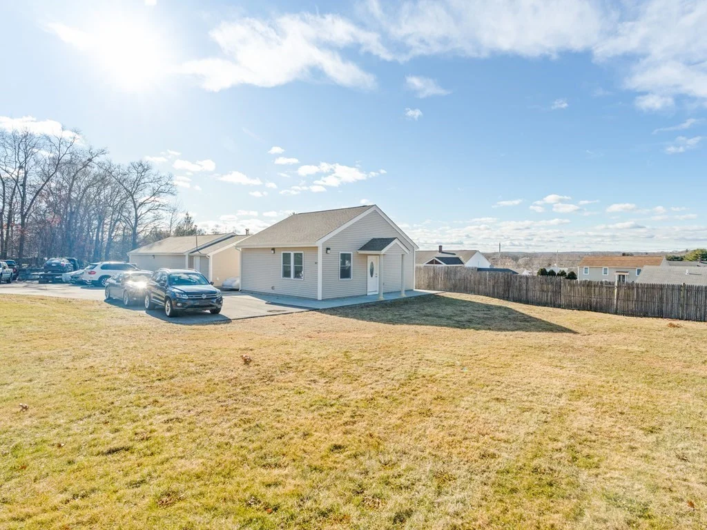 1 bed, 1 bath apartment for rent at 36C Redgate Unit C, Attleboro — photo 4 of 15