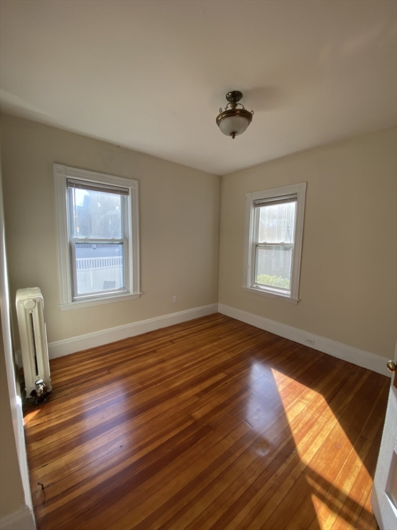 4 bed, 1 bath apartment for rent at 37-39 Belknap St Unit 2, West Somerville — photo 6 of 22