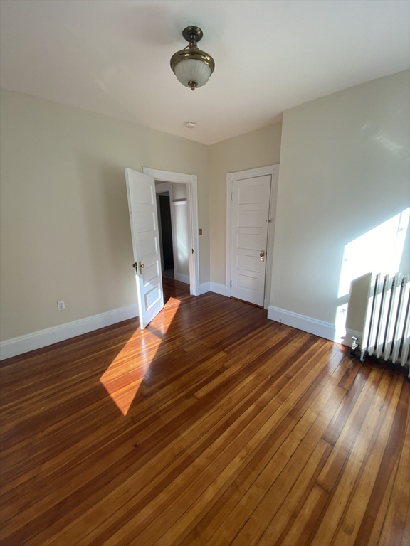 4 bed, 1 bath apartment for rent at 37-39 Belknap St Unit 2, West Somerville — photo 7 of 22