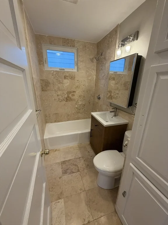 4 bed, 2 bath apartment for rent at 37-39 Belknap St Unit B, West Somerville — photo 8 of 27