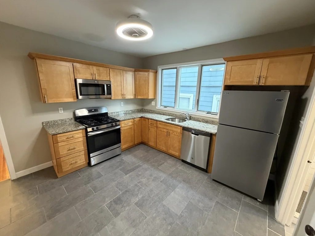 4 bed, 2 bath apartment for rent at 37-39 Belknap St Unit B, West Somerville