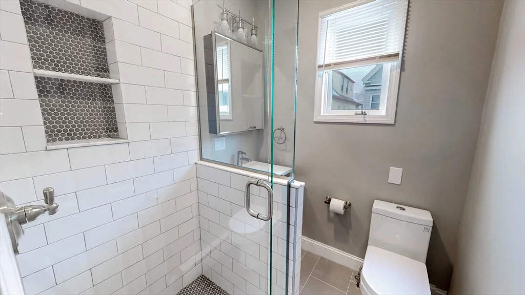 4 bed, 2 bath apartment for rent at 37-39 Belknap St Unit B, West Somerville — photo 22 of 27