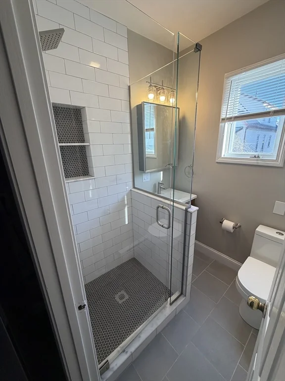 4 bed, 2 bath apartment for rent at 37-39 Belknap St Unit B, West Somerville — photo 6 of 27