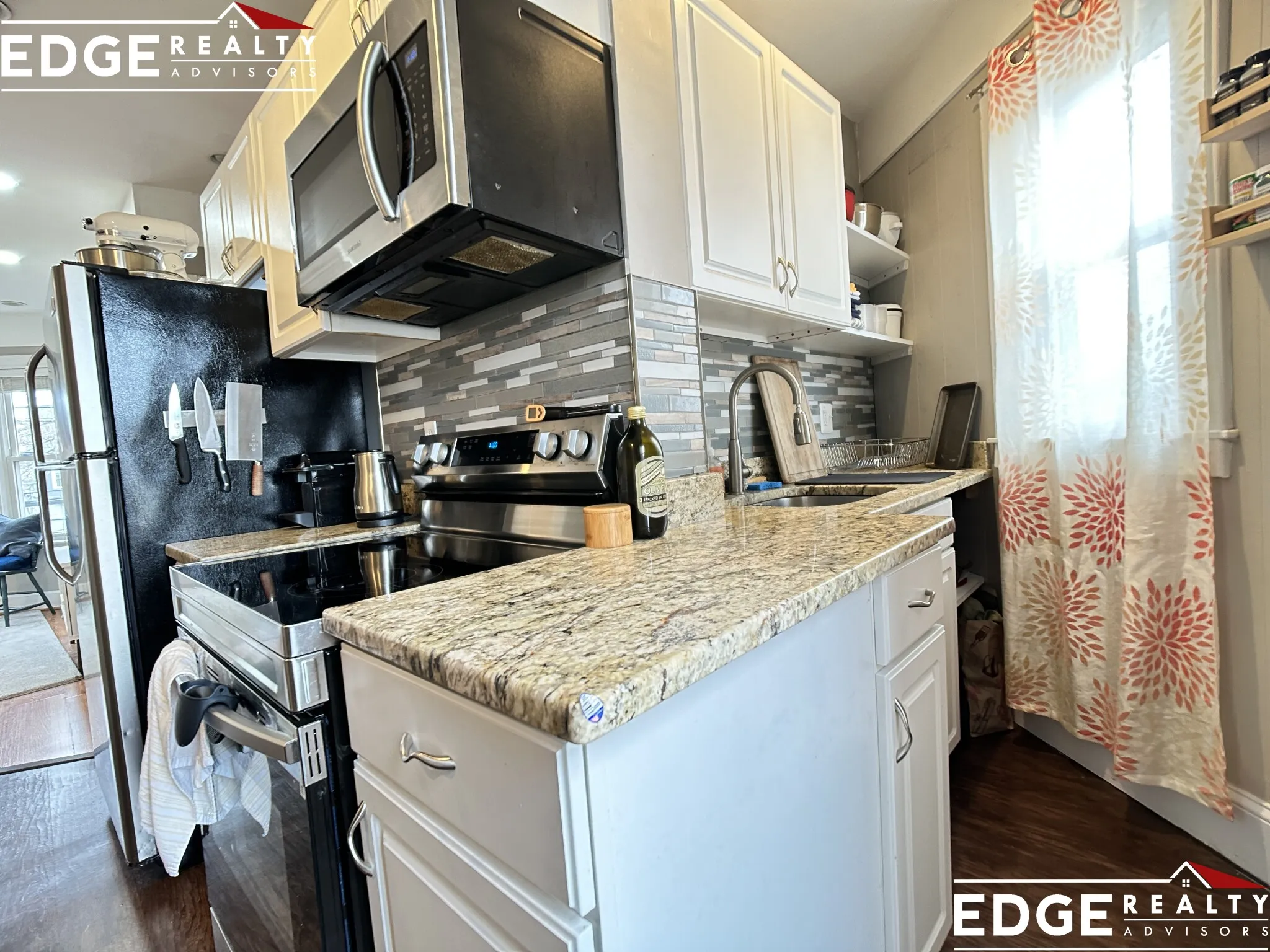 3 bed, 1 bath apartment for rent at 37 Adamson St Unit 2, Allston — photo 3 of 8