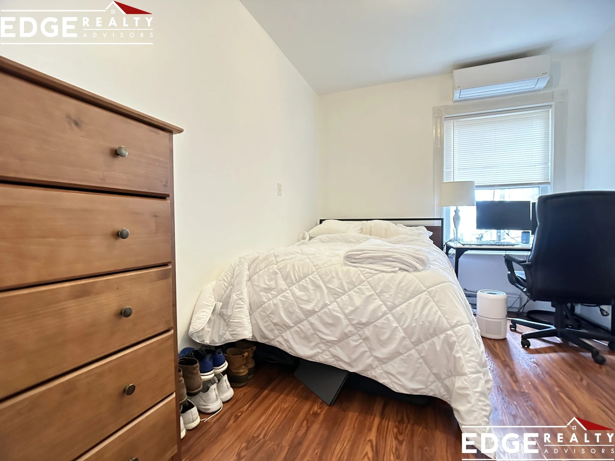 3 bed, 1 bath apartment for rent at 37 Adamson St Unit 2, Allston — photo 6 of 8