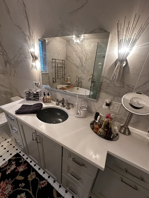2 bed, 1 bath apartment for rent at 37 Alden Ave Unit 2, Revere — photo 11 of 25