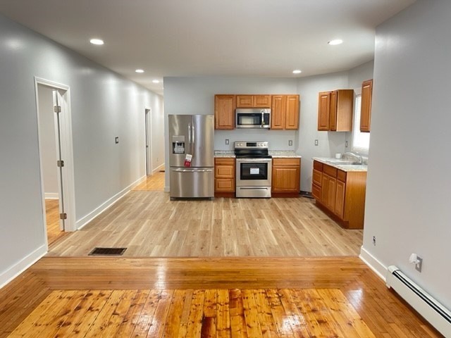 4 bed, 2 bath apartment for rent at 37 Allen St Unit 1, Brockton — photo 1 of 21