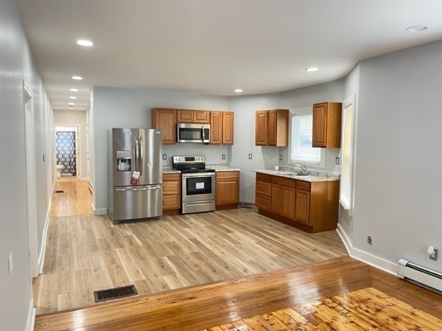 4 bed, 2 bath apartment for rent at 37 Allen St Unit 1, Brockton — photo 12 of 21