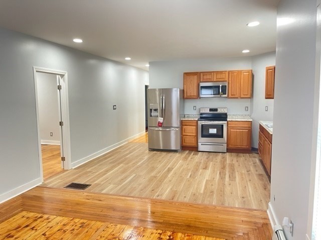 4 bed, 2 bath apartment for rent at 37 Allen St Unit 1, Brockton — photo 13 of 21