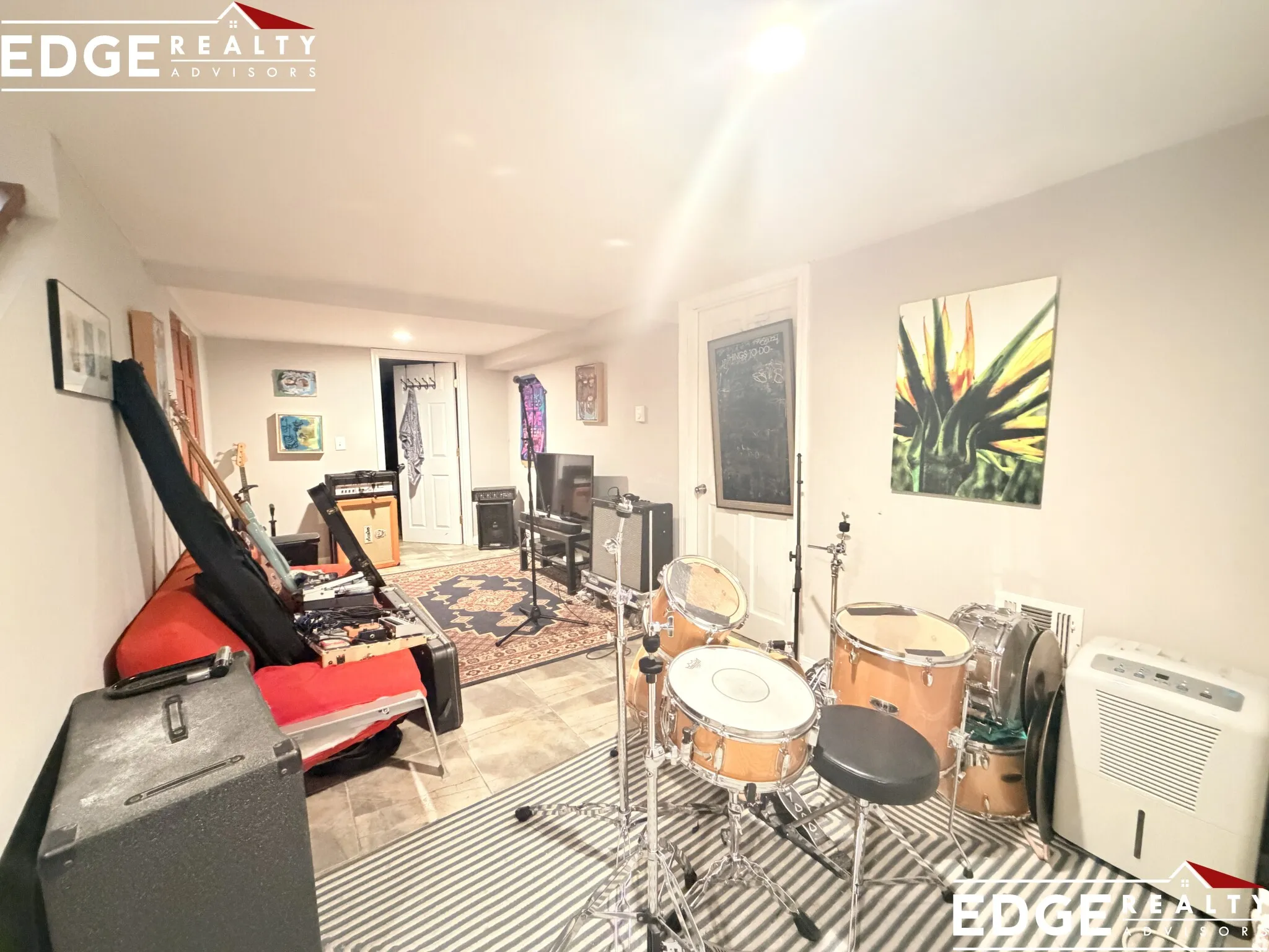 4 bed, 2 bath apartment for rent at 37 Allston St Unit 1, Dorchester — photo 9 of 11