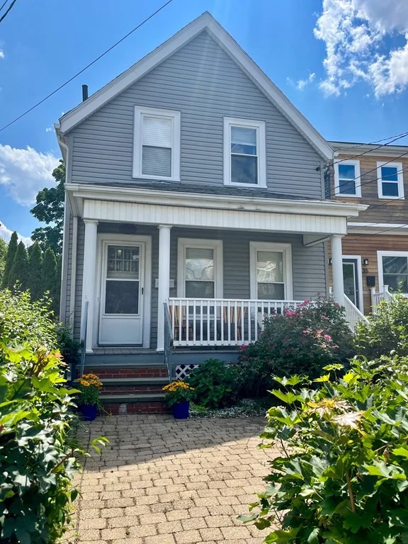 2 bed, 2 bath apartment for rent at 37 Alpine St Unit 0, Davis Square