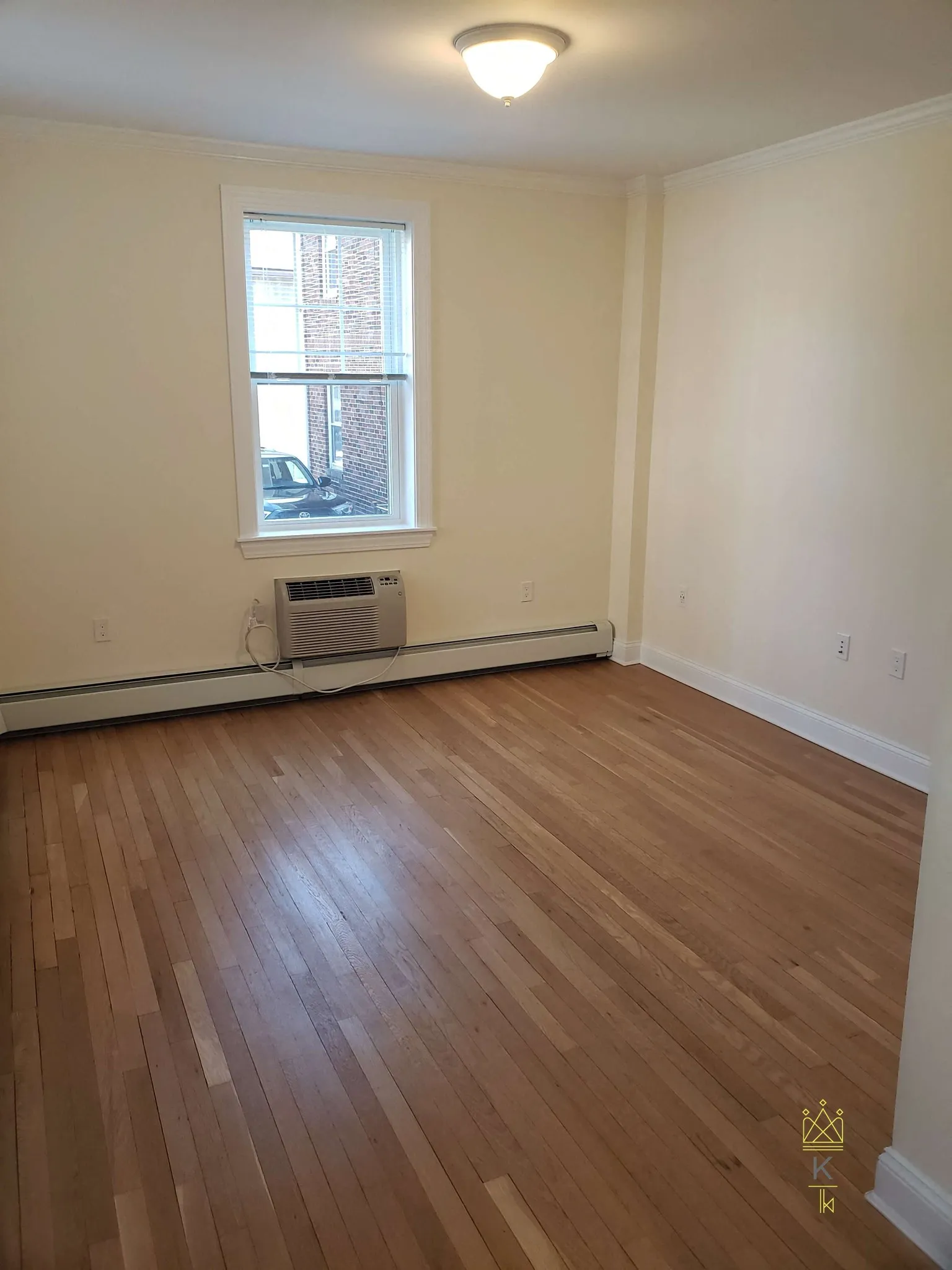 1 bed, 1 bath apartment for rent at 37 Auburn St Unit 1, Coolidge Corner — photo 6 of 8