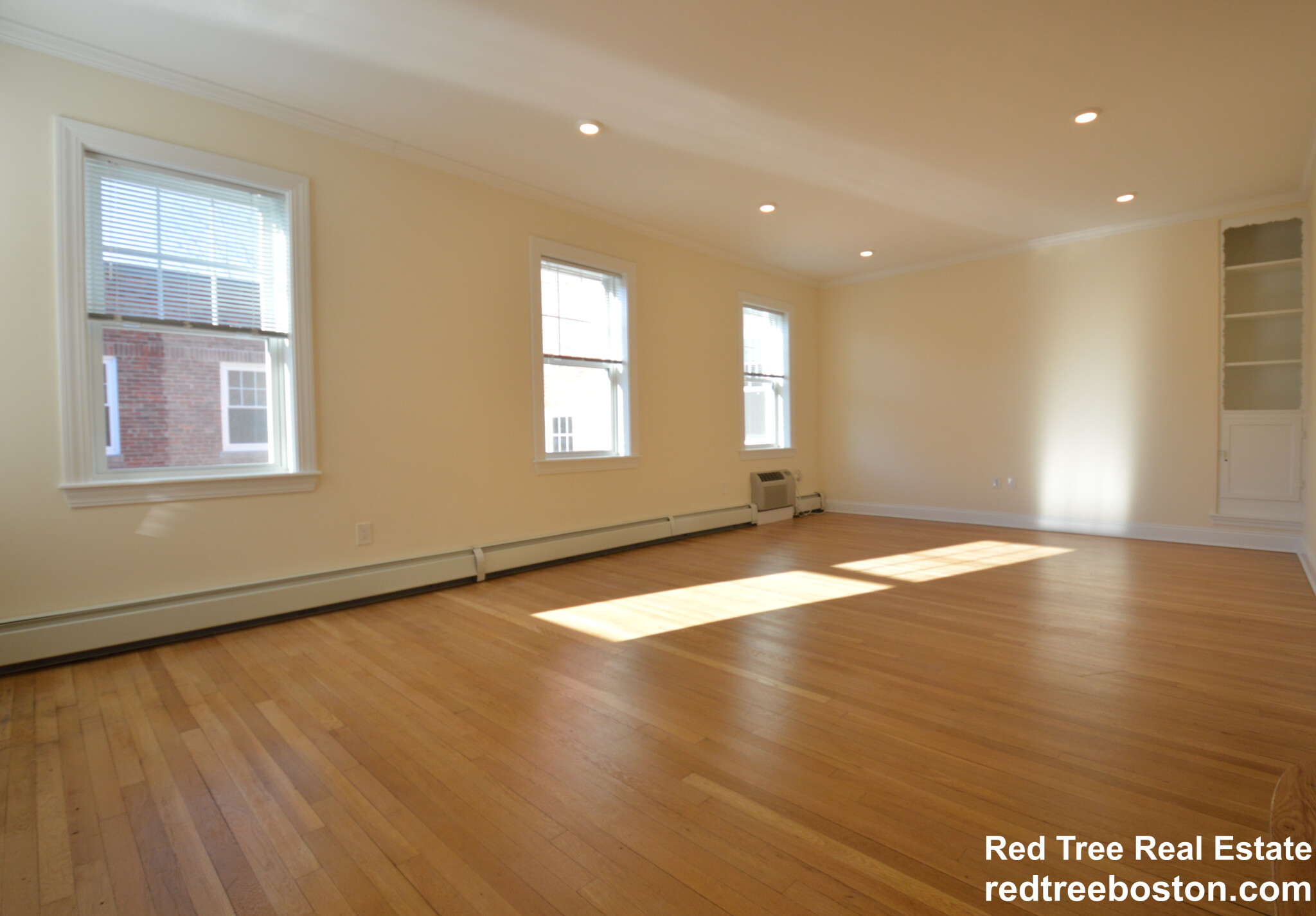 1 bed, 1 bath apartment for rent at 37 Auburn St Unit 37-5, Coolidge Corner