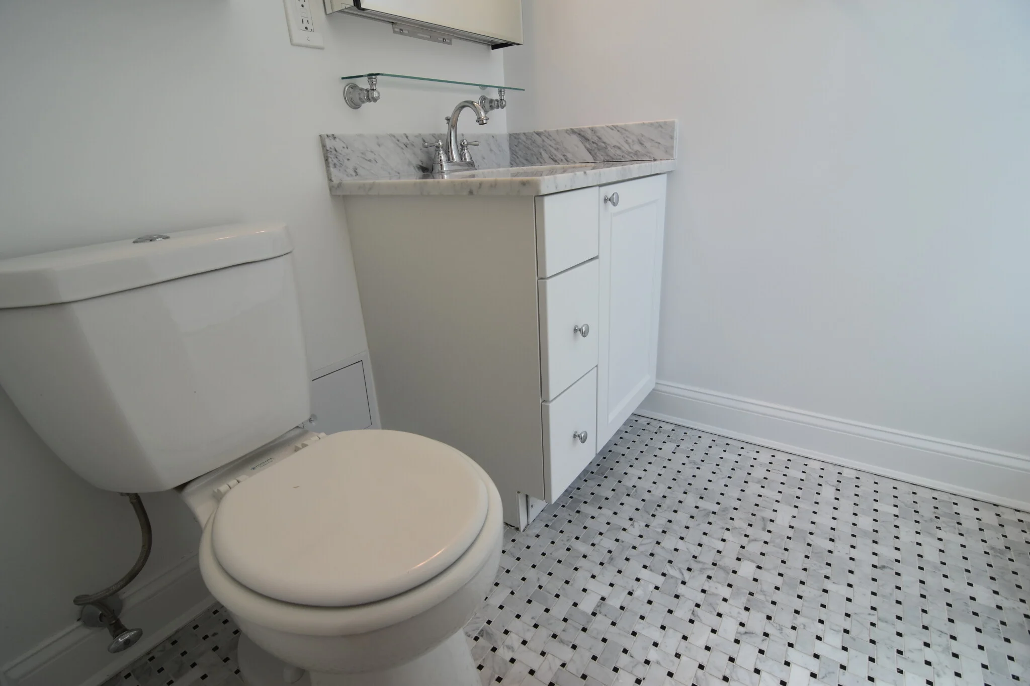 1 bed, 1 bath apartment for rent at 37 Auburn St Unit 6, Coolidge Corner — photo 10 of 11