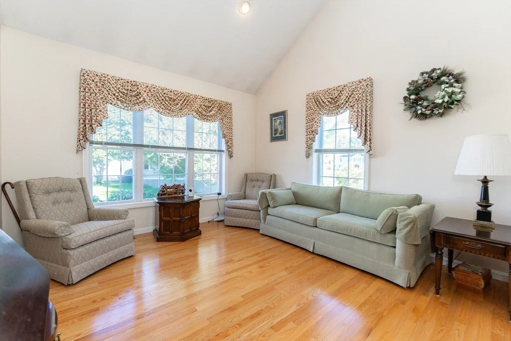 3 bed, 2 bath apartment for rent at 37 Augusta Way Unit 37, Chelmsford — photo 13 of 29